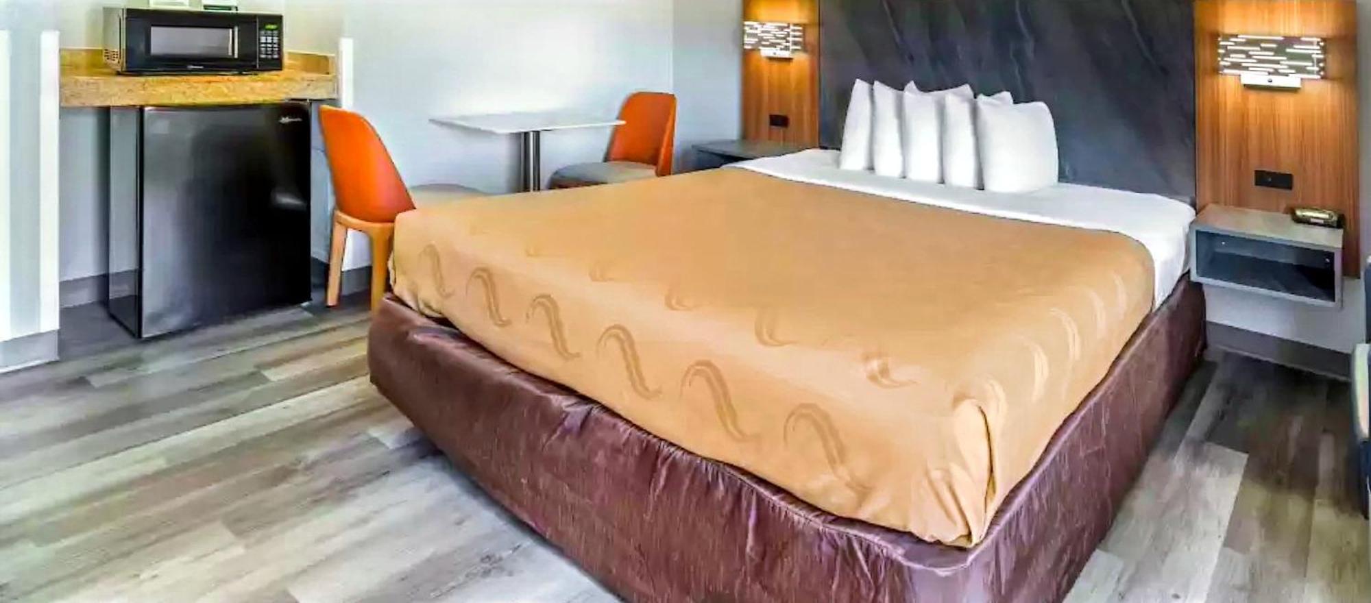 מנהטן Quality Inn & Suites מראה חיצוני תמונה