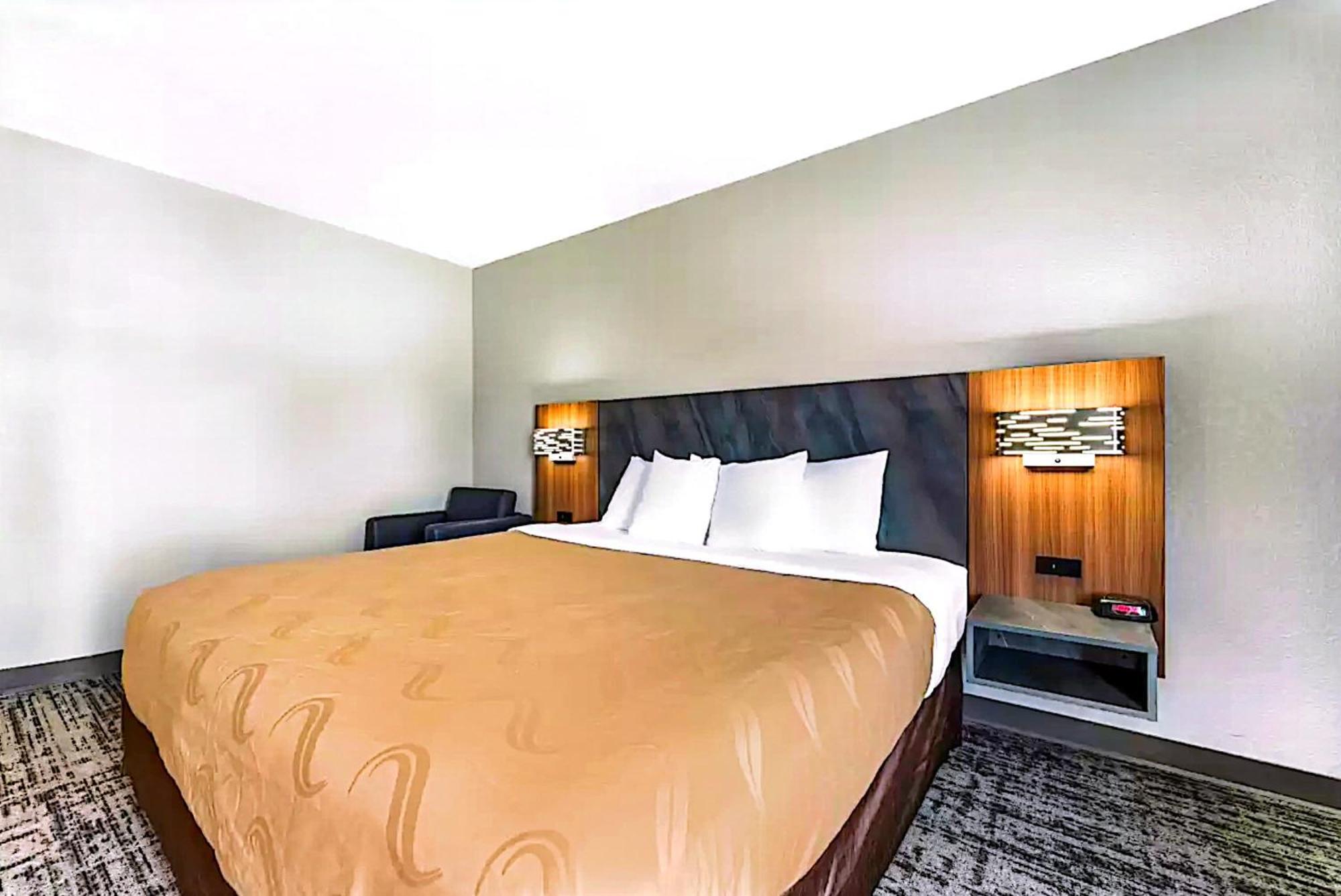 מנהטן Quality Inn & Suites מראה חיצוני תמונה